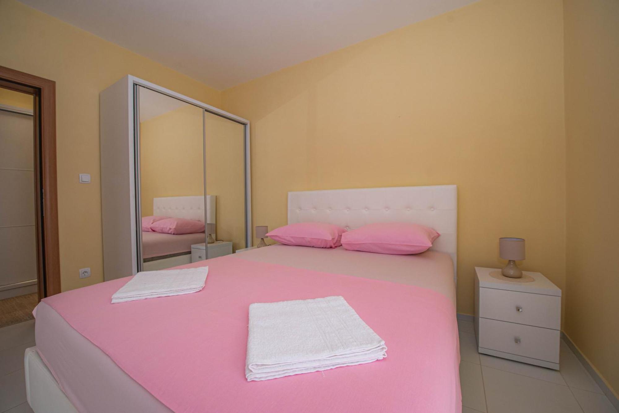 Apartments Biskupovic Muo Kültér fotó